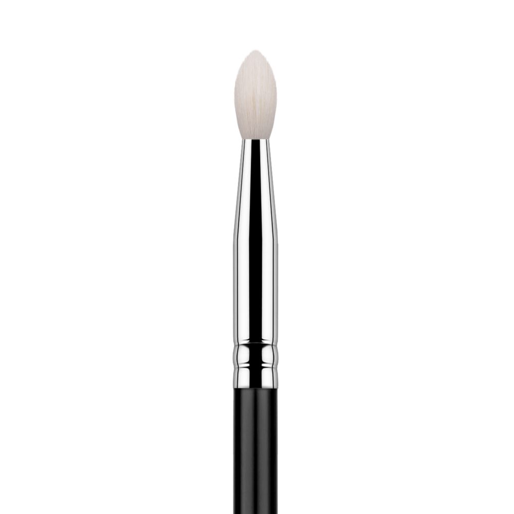 eyeshadow brush