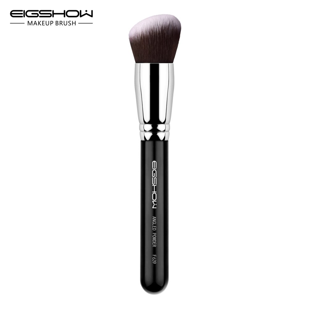 powder brush
