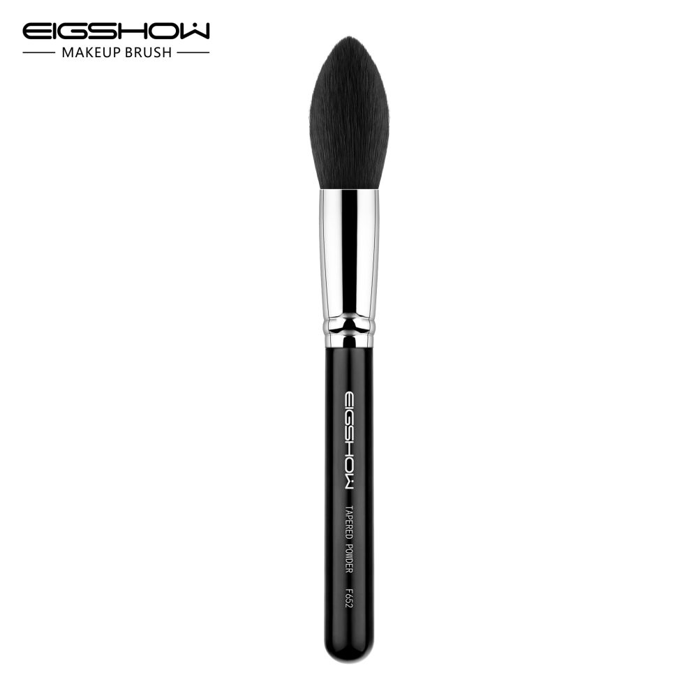 makeup brush