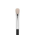 eyeshadow brush