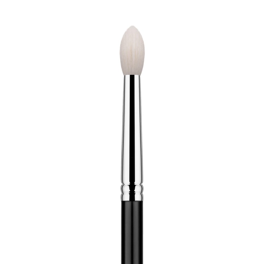 eyeshadow brush
