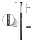 eyeshadow brush